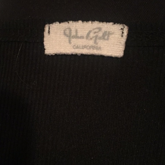 super cute tie up shirt - Picture 4 of 4